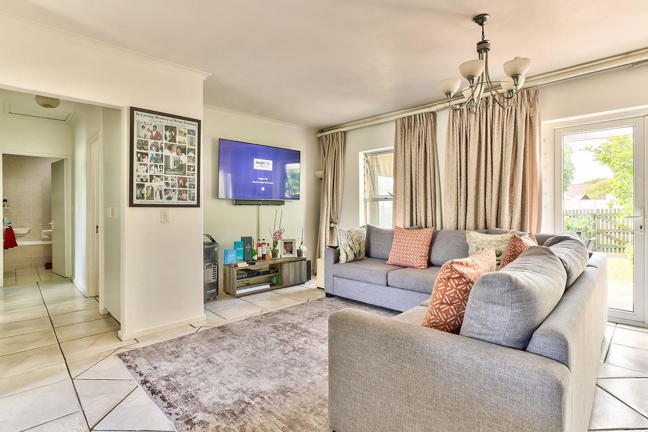 3 Bedroom Property for Sale in Milnerton Western Cape